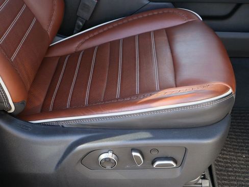 Used 2024 GMC Sierra 2500 Denali Ultimate image 33