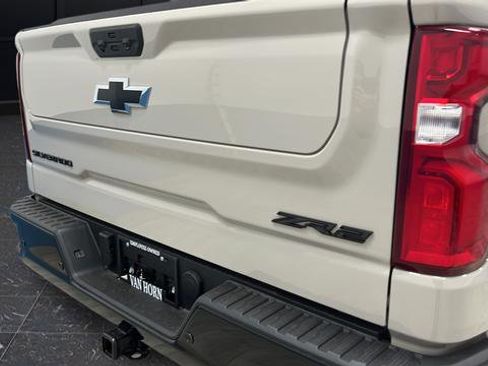 New 2026 Chevrolet Silverado 1500 ZR2 AWD/4WD image 42