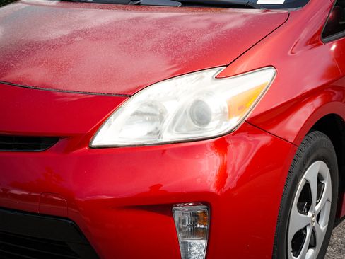 Used 2012 Toyota Prius Two FWD image 6