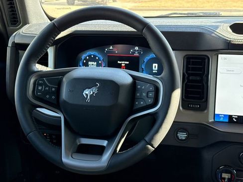 New 2025 Ford Bronco Outer Banks image 15