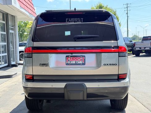 Used 2025 Lexus GX 550 w/ Accessory Package (Z1) AWD/4WD image 4