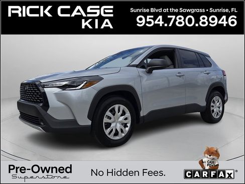 Used 2025 Toyota Corolla Cross L image 1