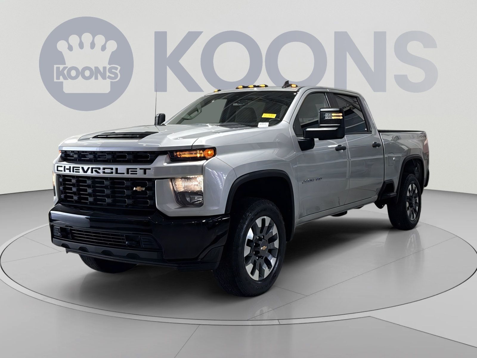 Used 2021 Chevrolet Silverado 2500 Custom w/ Custom Value Package AWD/4WD image 1