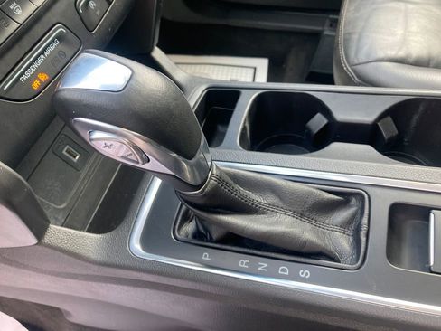 Used 2018 Ford Escape SEL AWD/4WD image 28