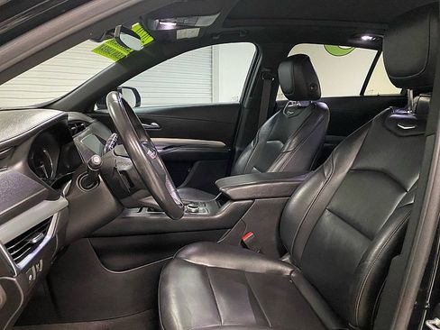 Used 2020 Cadillac XT4 Premium Luxury w/ Driver Awareness Package image 9