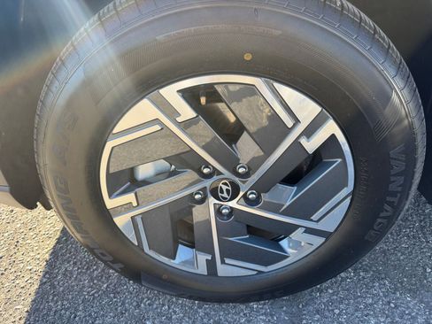 Used 2025 Hyundai Tucson Blue image 28