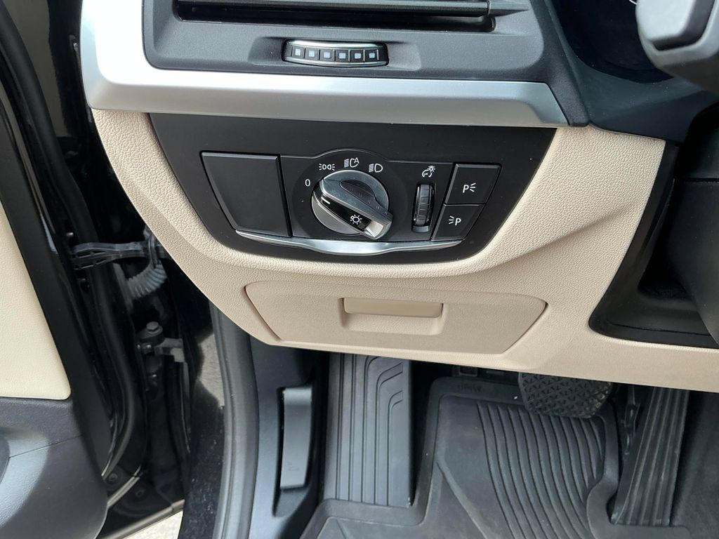 Used 2022 BMW X3 xDrive30i w/ Premium Package 2 AWD/4WD image 19