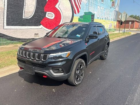 Used 2023 Jeep Compass Trailhawk w/ Trailhawk Elite Group AWD/4WD image 1