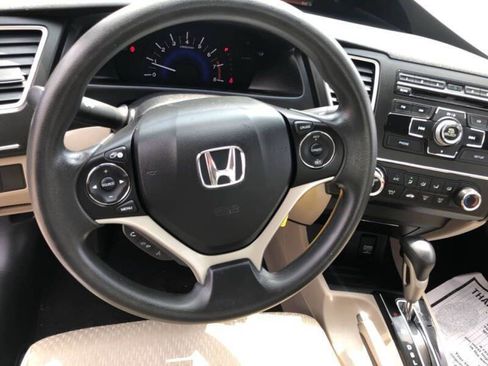 Used 2014 Honda Civic LX image 3