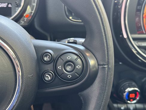 Used 2019 MINI Cooper Countryman w/ Premium Package image 20