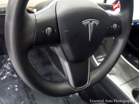 Used 2020 Tesla Model 3 Performance image 16