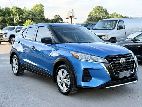 Used 2021 Nissan Kicks S FWD image 6