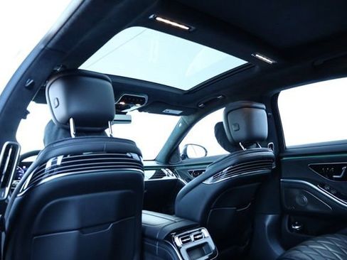 Certified 2022 Mercedes-Benz S 580 4MATIC Sedan image 24