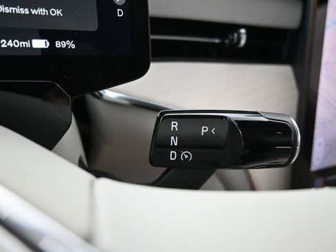 Used 2025 Volvo EX90 Ultra image 18