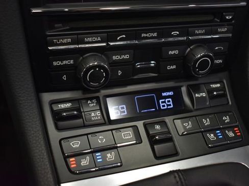Used 2012 Porsche 911 Carrera S image 18