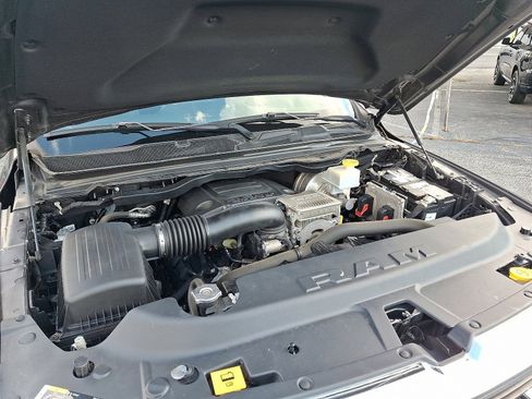 Used 2021 RAM 1500 Big Horn image 27