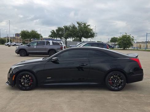 Used 2017 Cadillac ATS V w/ Carbon Black Package RWD image 6