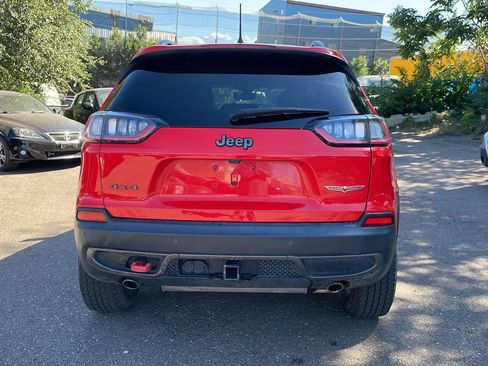 Used 2019 Jeep Cherokee Trailhawk w/ Comfort/Convenience Group AWD/4WD image 5