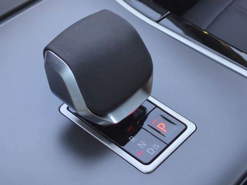 New 2026 Land Rover Range Rover Evoque S image 31