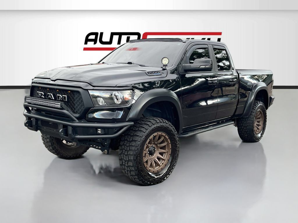 Used 2024 RAM 1500 Big Horn AWD/4WD image 3