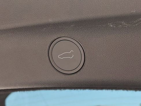 Used 2020 Tesla Model Y Performance AWD/4WD image 33