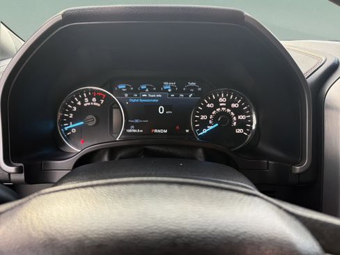 Used 2019 Ford F150 Platinum image 12