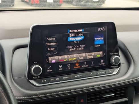 Used 2023 Nissan Rogue S image 20