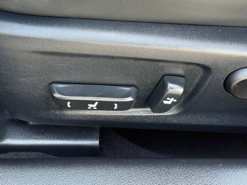 Used 2017 Lexus IS 200t RWD image 14