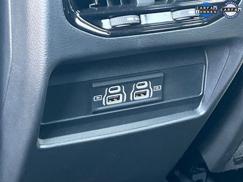 Certified 2025 Jeep Grand Cherokee Laredo X image 12