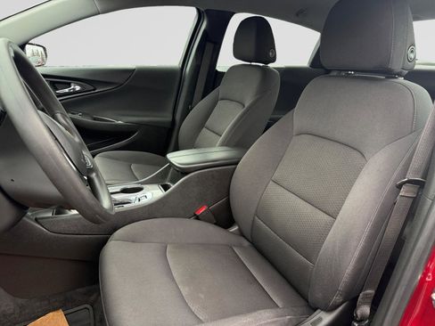 Certified 2024 Chevrolet Malibu LT image 9