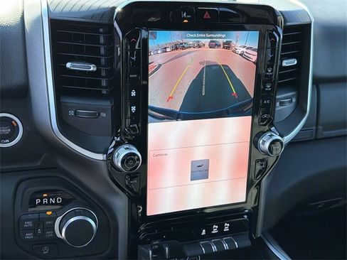 New 2026 RAM 1500 4x4 Crew Cab image 22