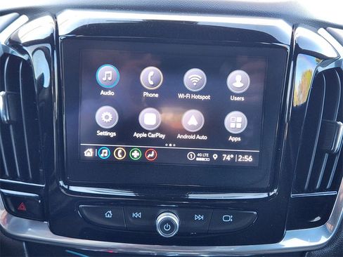 Used 2023 Chevrolet Traverse LT image 17