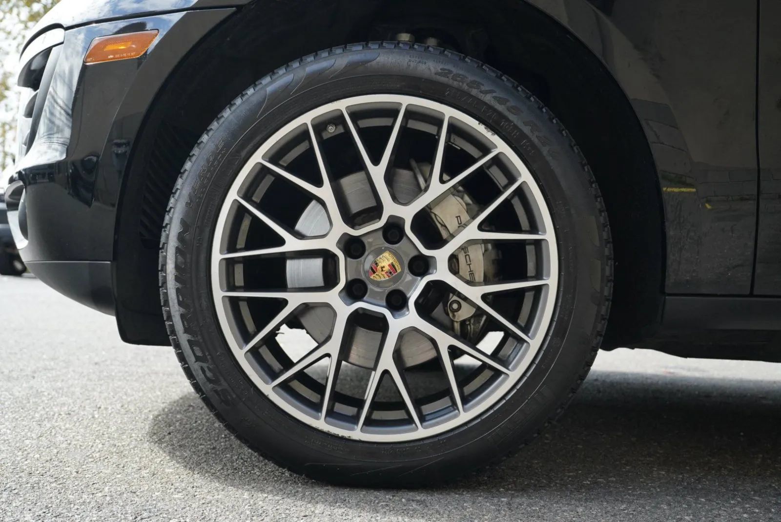 Used 2017 Porsche Macan S AWD/4WD image 12