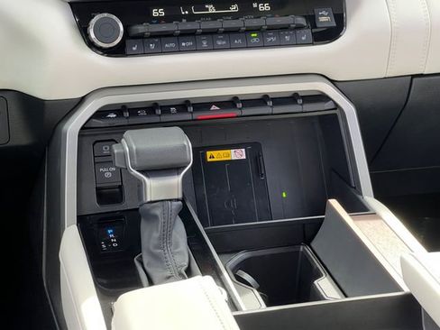 Used 2023 Toyota Sequoia Capstone image 17