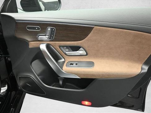 Certified 2026 Mercedes-Benz CLA 250 4MATIC image 28
