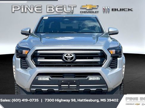 Used 2024 Toyota Tacoma SR5 RWD image 3