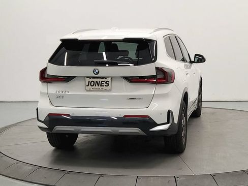 Used 2024 BMW X1 xDrive28i w/ Convenience Package AWD/4WD image 7