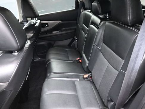 Used 2018 Nissan Murano SL w/ Moonroof Package FWD image 18
