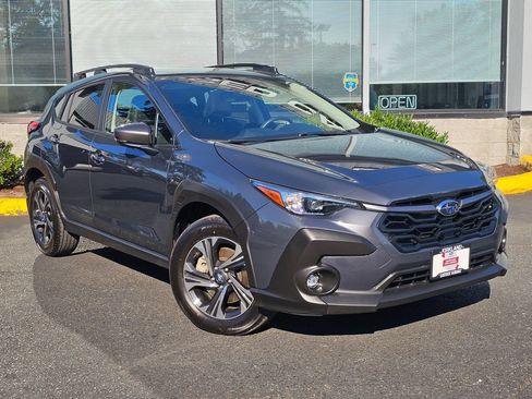 Used 2025 Subaru Crosstrek 2.5i Premium AWD/4WD image 1