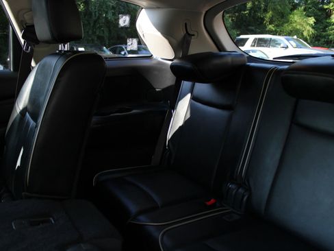 Used 2017 INFINITI QX60 AWD w/ Premium Plus Package image 20