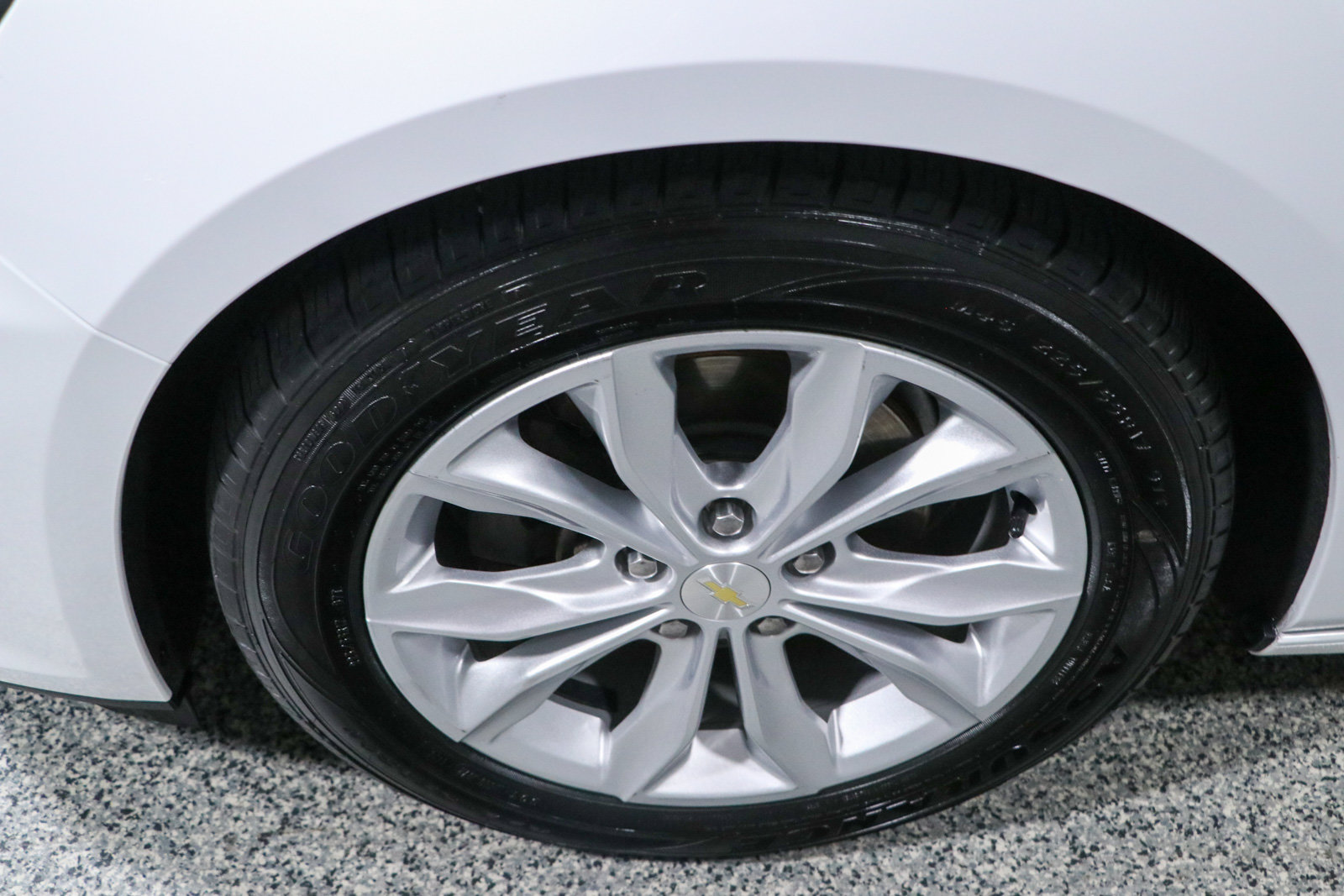 Used 2022 Chevrolet Malibu LT FWD image 11