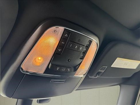 Used 2020 Jeep Grand Cherokee Limited X AWD/4WD image 18