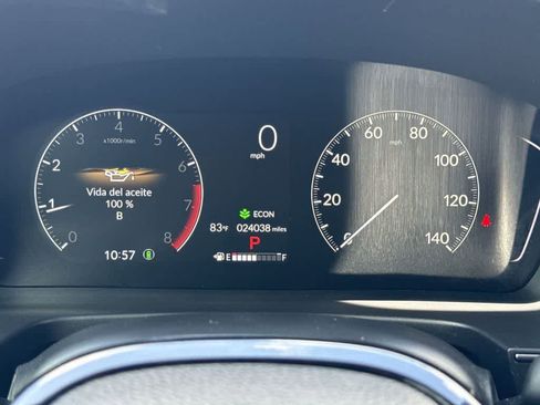 Used 2025 Honda Pilot TrailSport image 16