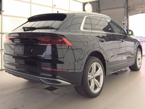 Used 2021 Audi Q8 Premium Plus AWD/4WD image 3