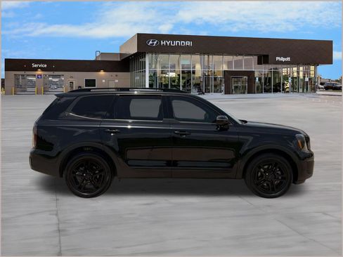 Used 2025 Kia Telluride EX X-Line AWD/4WD image 8