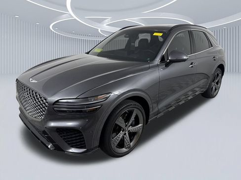 Used 2022 Genesis GV70 3.5T Sport w/ Sport Prestige Package AWD/4WD image 8