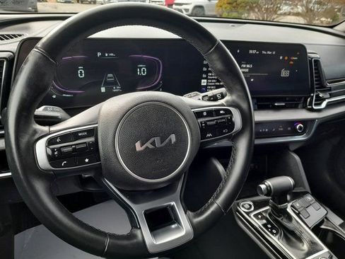 Used 2023 Kia Sportage X-Line AWD/4WD image 11