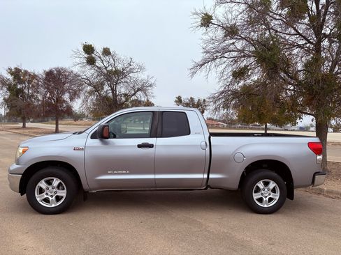 Used 2007 Toyota Tundra SR5 image 2