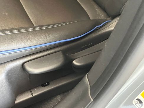 Used 2025 Buick Envista Sport Touring image 23