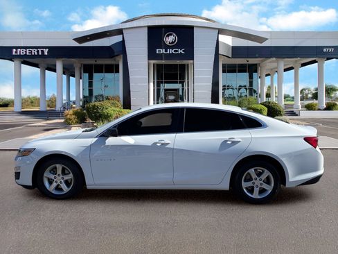 Used 2022 Chevrolet Malibu LS w/ LPO, Convenience Package 1 FWD image 8